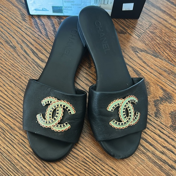 💜Chanel sandal. size 37.5. - Picture 3 of 10